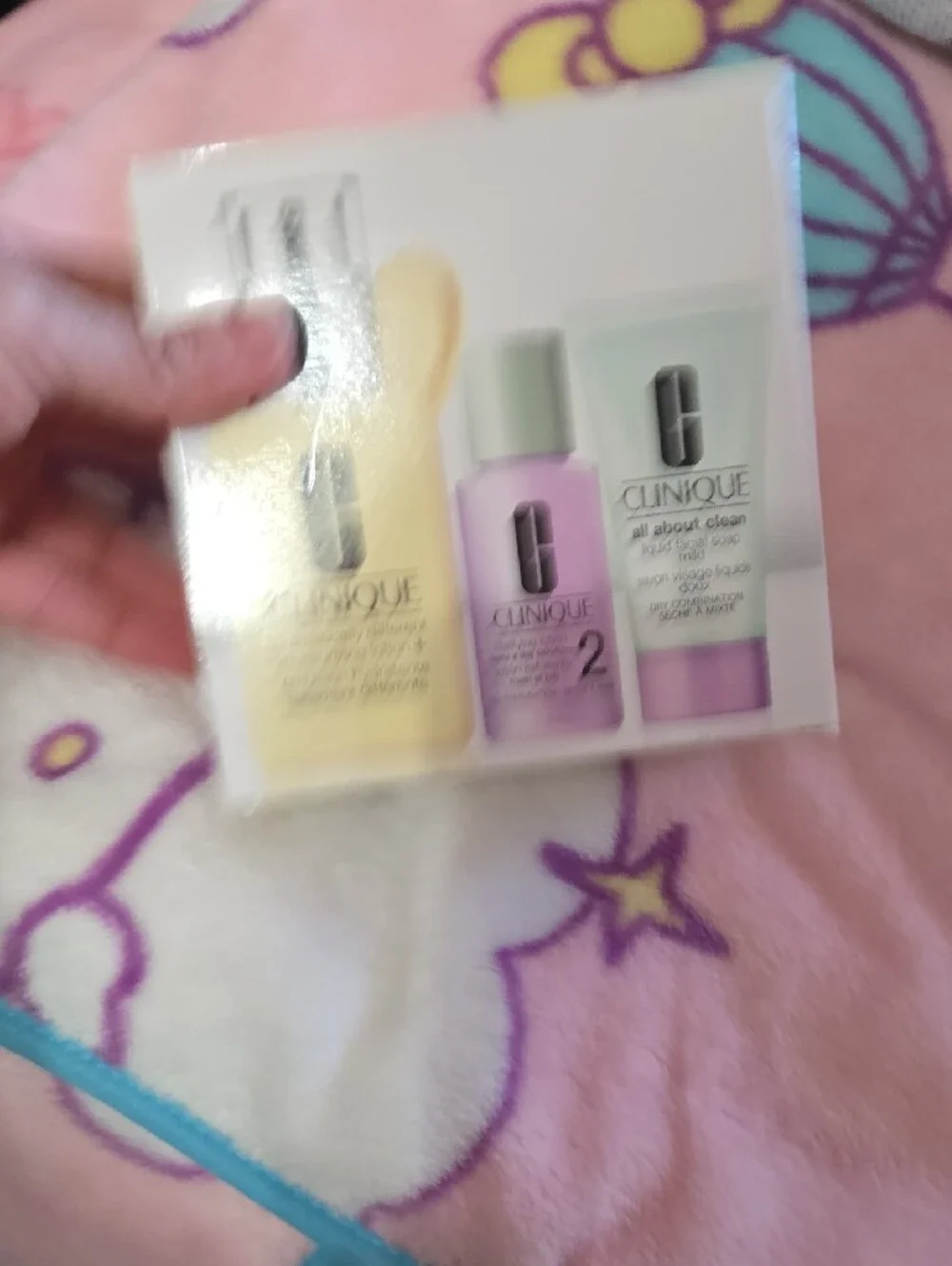 Clinique Trio Set in Yellow, Lavender, Mint